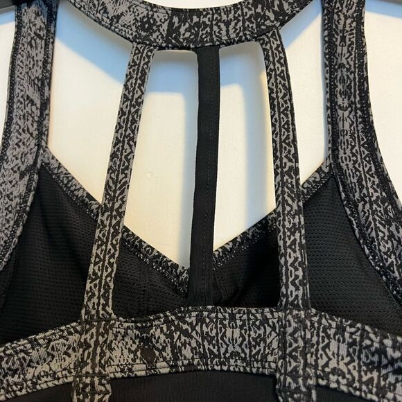 Athleta Prisma XS tank black gray athletic straps EUC - Picture 5 of 12